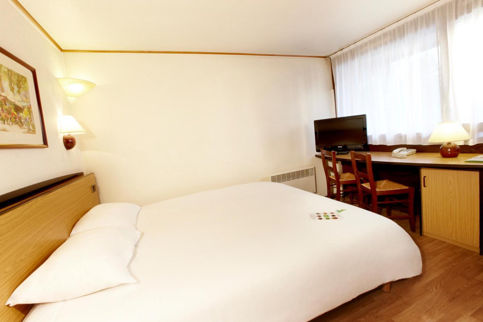 Campanile Marmande Hotell Rum bild